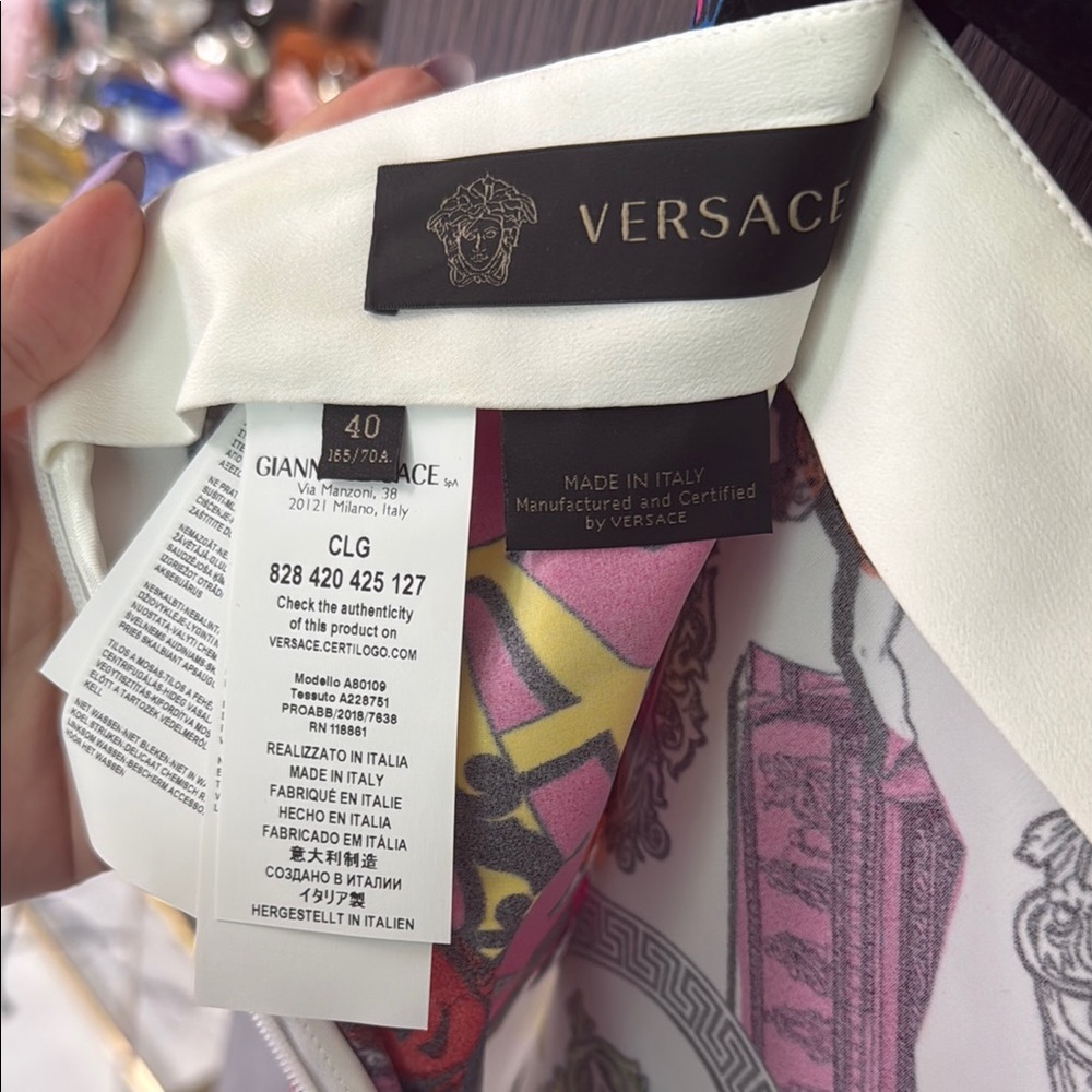 Versace Colorful Artistic Leggings Mint Condition size 40 - Picture 17 of 17